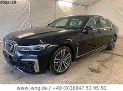 Bild des Angebotes BMW 745 e M Sport DISPLAY KEY/LED+/HUD/COCK-PRO