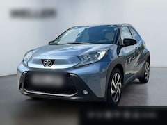 Bild des Angebotes Toyota Aygo X Play *ACC*Kamera*CarPlay*SHZ*SmartKey*DAB*