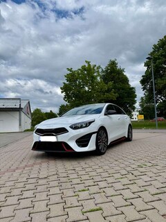 Bild des Angebotes Kia ProCeed / pro_cee'd 1.6 T-GDI DCT7 OPF GT