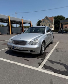 Bild des Angebotes Mercedes-Benz C 180 C 180 Kompressor (203.046)
