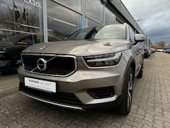 Bild des Angebotes Volvo XC40 T3 Geartronic Momentum