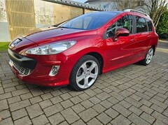 Bild des Angebotes Peugeot 308 SW 140 THP Automatik Platinum