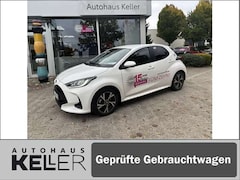 Bild des Angebotes Toyota Yaris Hybrid 116 1.5 VVT-i Teamplayer