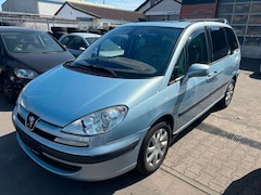 Bild des Angebotes Peugeot 807 Platinum /Autom./SHZ/Navi/Klima/Pano/AHK/USB