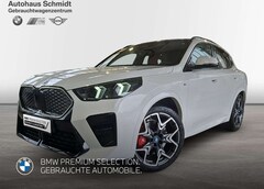 Bild des Angebotes BMW iX2 eDrive20 *M Sportpaket Pro*H&K*Pano*AHK*IconicGlow