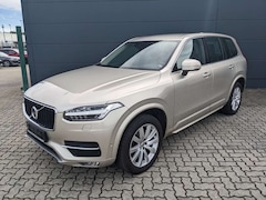 Bild des Angebotes Volvo XC90 D5 Momentum AWD AHK Leder LED 7-Sitzer