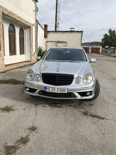 Bild des Angebotes Mercedes-Benz E 320 CDI 7G-TRONIC Avantgarde DPF