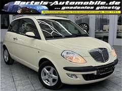 Bild des Angebotes Lancia Ypsilon 1.2 8V, Klima, Allwetter, erst 60 tkm!