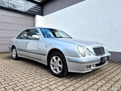 Bild des Angebotes Mercedes-Benz E 240 Classic Lim. |AHK|Tempomat|03.2027|