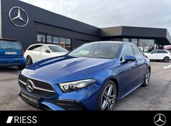 Bild des Angebotes Mercedes-Benz A 220 d Lim AMG Sport Distr Pano Ambi W-Paket Kamera