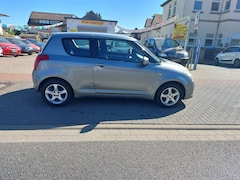 Bild des Angebotes Suzuki Swift 1.3 TÜV NEU 12 Monate Garantie Auf Wunsch