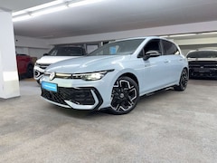 Bild des Angebotes VW Golf R -Line 1.5 eTSI DSG LED Matrix+NAVI+HUD+ACC
