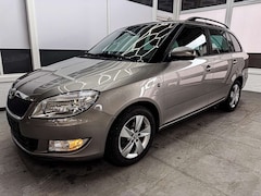 Skoda Fabia Combi AMBIENTE RADIO KLIMA ALU EL.PAKET ESP 1,2...