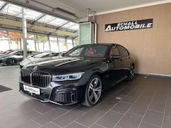 Bild des Angebotes BMW 750 i xDrive M-Sport *B&W*St.Hzg*VOLLAUSSTATTUNG*