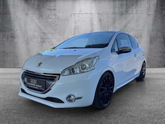 Bild des Angebotes Peugeot 208 Allure/Sport/PDC/Tüv&Service NEU!/Teilleder