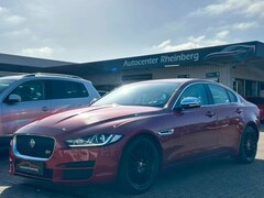 Bild des Angebotes Jaguar XE Portfolio Aut. Leder 1. Hand Voll