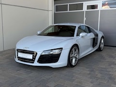 Bild des Angebotes Audi R8 V10 5.2 FSI quattro - manual gearbox  - B&O