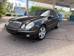 Bild des Angebotes Mercedes-Benz E 320 CDI Elegance DPF