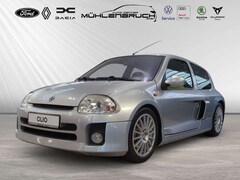 Bild des Angebotes Renault Clio 3.0 V6 Sport