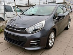 Bild des Angebotes Kia Rio Dream Team / LPG GAS /TÜV NEU / 1.HAND