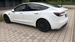 Bild des Angebotes Tesla Model 3 Basis RWD