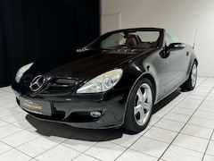 Bild des Angebotes Mercedes-Benz SLK 350 *NAVI*LEDER*BI-XENON*H/K*TEMP*AIRSCARF*