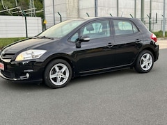 Toyota Auris Life+ Navi.Parcksensor.6.Gang