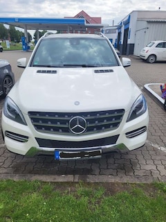 Bild des Angebotes Mercedes-Benz ML 350 BlueTEC 4MATIC 7G-TRONIC