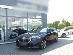 Bild des Angebotes BMW i5 eDrive 40 M Sportpak. HarmanKard-ACC°belSitze