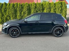 Bild des Angebotes Mercedes-Benz GLA 250 GLA 250 4Matic 7G-DCT AMG Line Night Paket
