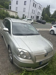 Bild des Angebotes Toyota Avensis 2.0 VVT-i Combi Automatik Executive