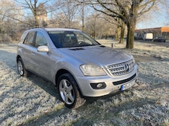 Bild des Angebotes Mercedes-Benz ML 420 CDI 4Matic 7G-TRONIC DPF