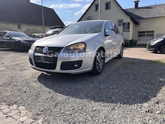 VW Golf V GTI ** Tüv ** 4-Türer ** Aut. **