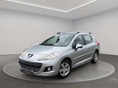 Bild des Angebotes Peugeot 207 SW Premium*Pano*SHZ*Leder*