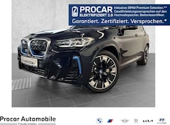 Bild des Angebotes BMW iX3 M Sport LMR+ADAP.FAHRW.+KFZ+AHK+AKUSTIKVERG,+SZH+A