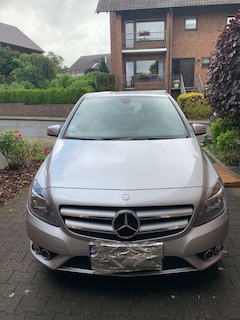 Bild des Angebotes Mercedes-Benz B 180 B 180 (BlueEFFICIENCY) 7G-DCT