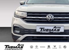 Bild des Angebotes VW T-Cross 1.0TSI 81kW Basis *NAVI*KLIMA*SITZHZG*