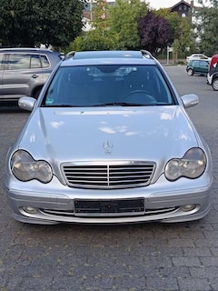 Bild des Angebotes Mercedes-Benz 200