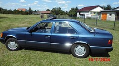 Bild des Angebotes Mercedes-Benz E 260 260 E