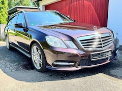 Bild des Angebotes Mercedes-Benz E 500 E 500 T 4Matic BlueEFFICIENCY 7G-TRONIC Avantgarde