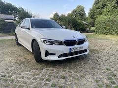 Bild des Angebotes BMW 318 318d Advantage