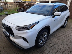 Bild des Angebotes Toyota Highlander Hybrid Executive 7-Sitzer Pano ESD Leder Scheckh.!