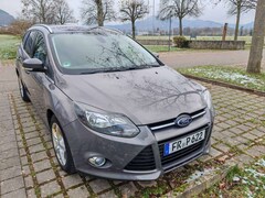 Bild des Angebotes Ford Focus Turnier 1.0 EcoBoost Start-Stopp-System Titanium