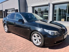 Bild des Angebotes BMW 523 i /Leder/Schiebedach/Sitzhz.