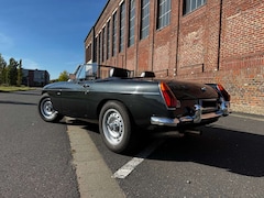 Bild des Angebotes MG MGB V8