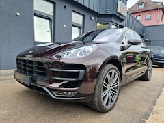 Bild des Angebotes Porsche Macan Turbo +MEMORY+21+AHK+LEDER-PAKET+