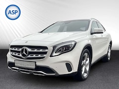Bild des Angebotes Mercedes-Benz GLA 180 7G-DCT Urban LED NAVI PANO SHZ PDC