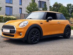 Bild des Angebotes MINI One One Blackyard/17 Zoll Spoke Alu/2Hand/Klima/Color/