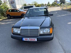 Bild des Angebotes Mercedes-Benz E 230 Oldtimer H Kenzeischen ((ATM U GETRIEBE 176 TKM))