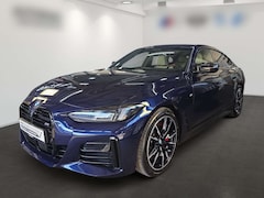 Bild des Angebotes BMW M4 40i xDrive MSpotPro*Glasdach*Harman/Kardon*19"*Dri